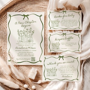 Pode incluir: Um conjunto de convites e cartões para chá de bebê com um design floral e de livros verdes. O convite diz "A New Chapter Begins" e inclui os detalhes do evento. Cartões adicionais incluem "Books for Baby", "Diaper Raffle" e "Thank you so much!"
