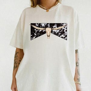 Boho Cow Skull Shirt, Western Shirt, Bull Skull TShirt, Cowgirl Tshirt, Cowboy Graphic Tee, Country Girl Rodeo Clothing Shirt