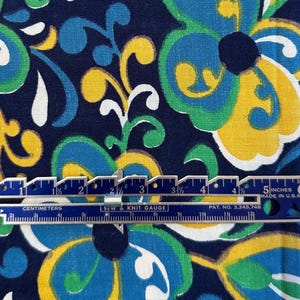 Vintage Floral Quilting Stoff: Marineblau, Gelb und grüne Blumen - 36 &quot;Breit