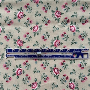 Vintage Calico Fabric: Tan with Pink & Burgundy Roses - Cranston Print Works