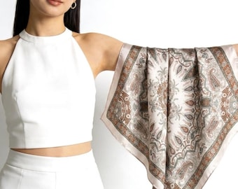 Sciarpa quadrata vintage in seta di gelso con motivo paisley, foulard in seta dallo stile classico ed elegante 21x21 cm, bandana per capelli di lusso con motivo floreale da giardino, regalo per lei.