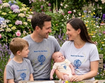 Coleção "Alcance as Estrelas" para toda a família - Camiseta e moletom vintage com tema de astronomia