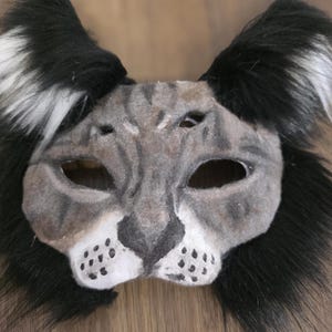 Fluffy Brown Lynx Mask