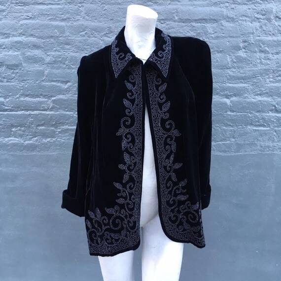 Vintage 40s Hepburn Silk Black Velvet Swing Jacket