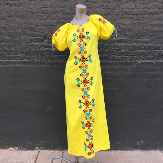 Vintage 60s Mod Yellow Cotton Maxi Dress with Emb… - image 2
