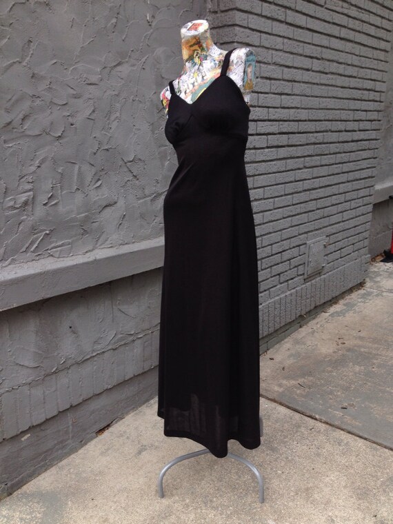 Elegant Black Maxi 70s With Spaghetti Straps - Etsy Elegant Black Maxi 70s With Spaghetti Straps - Etsy