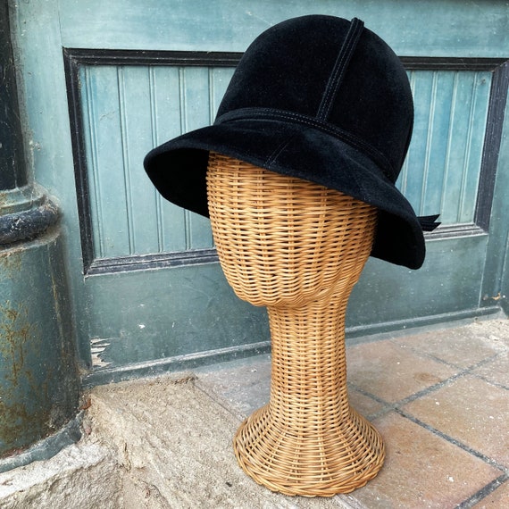 Vintage 60s Mod Marshall Fields  Black Wool Hat s… - image 1