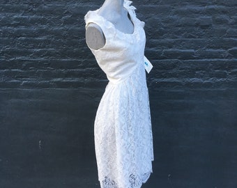 Vintage 60s White Lace Sleeveless Mini Dress