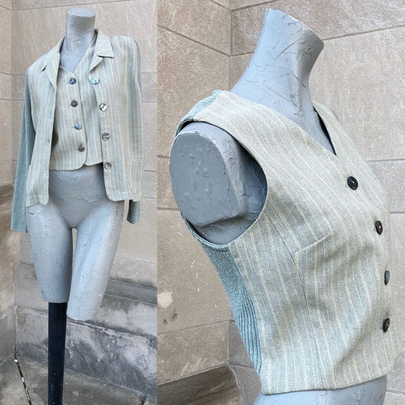 Vintage 80s does 60s Pale Sage Green Blue Sweater