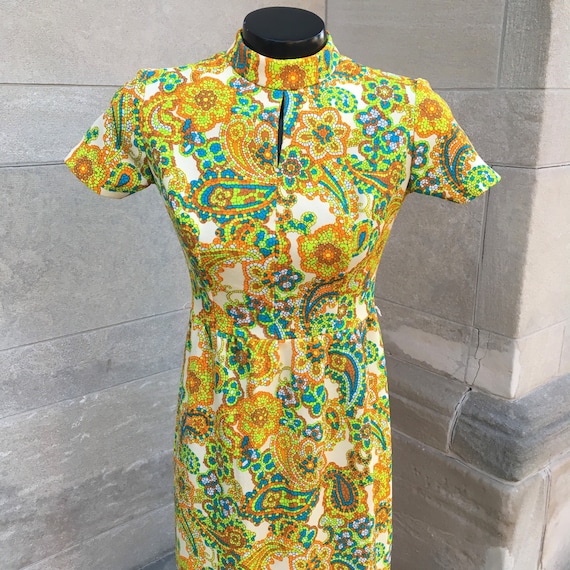 Vintage 70s Asian Inspired Maxi With Green Yellow and Orange Blue Flowers  Small - Etsy