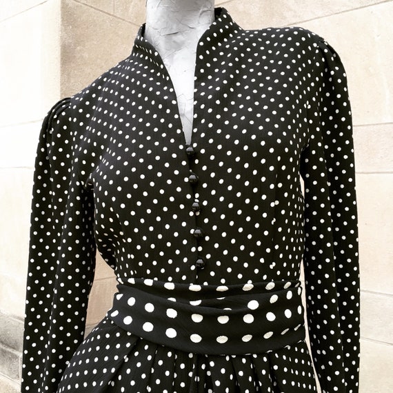 Vintage 80s Black and Ivory White Polka Dot Wiggl… - image 2