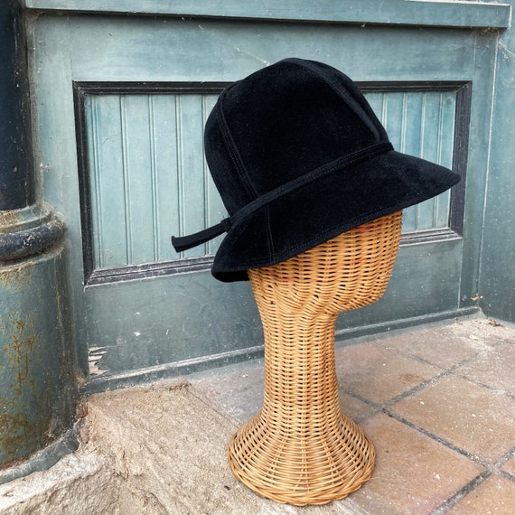 Vintage 60s Mod Marshall Fields  Black Wool Hat s… - image 4
