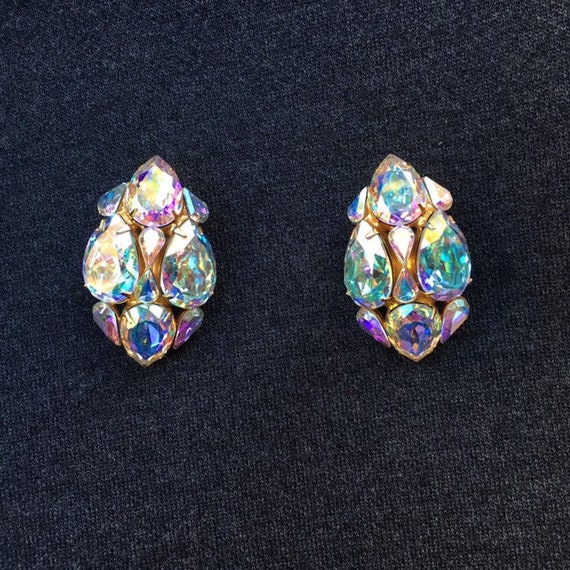 Vintage 50s 60s Large Crystal Clip On Earrings - image 5