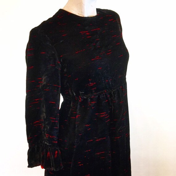 red and black babydoll dress Vintage 60s Black and Red Velvet Baby Doll Dress Small Medium