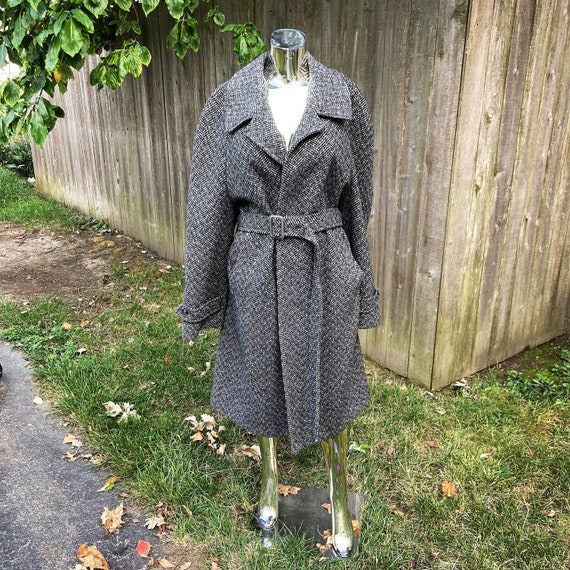 Vintage 60s Gray Black and White Tweed Wool Trenc… - image 1