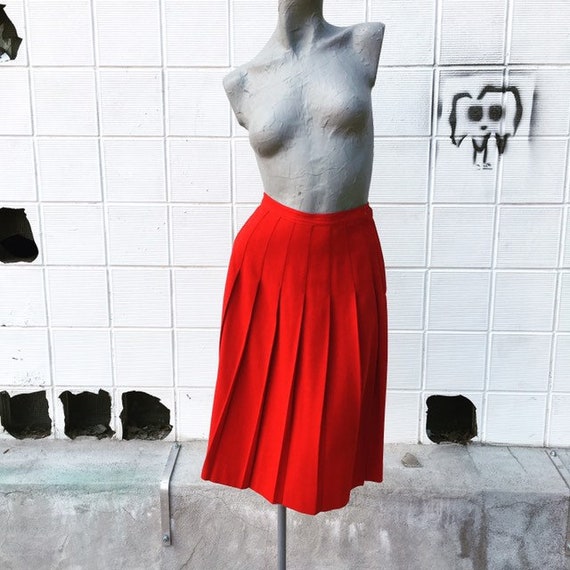 Vintage 50s 60s Red Wool Pleated Skirt  small med… - image 1