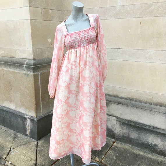 Vintage 70s Soft Pink Floral Maxi - image 1