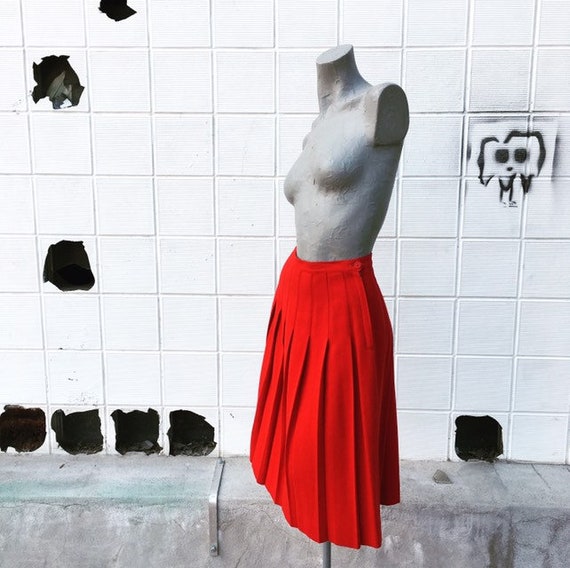 Vintage 50s 60s Red Wool Pleated Skirt  small med… - image 3