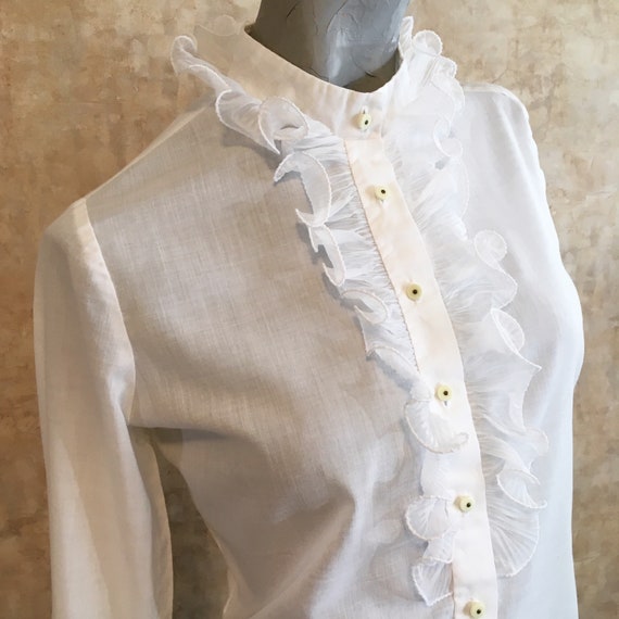 Vintage 50s White Cotton Blouse with Organza Ruffl