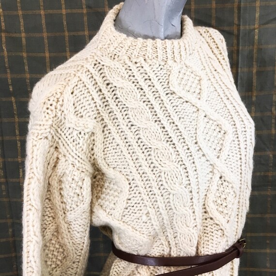 Vintage 60s Italian Cream Ivory Wool Cable Knit Sw