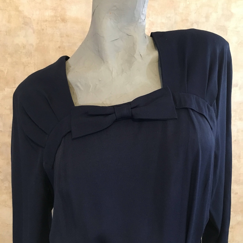 Vintage 80s does 40s Navy Crepe Dress large extra large