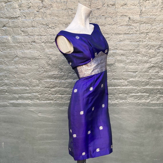 Vintage 60s Purple Silk Asian Inspired Wiggle Cus… - image 4