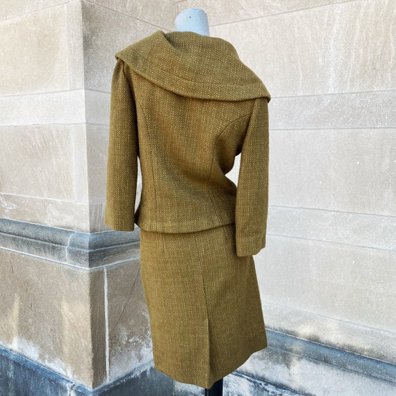 Vintage 60s Olive Green Tweed Shawl Collar Suit  … - image 7