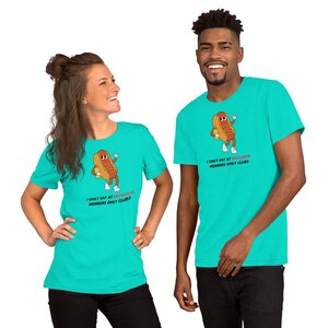I only eat at exclusive members only clubs - Cartoon Hot Dog T-Shirt