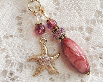 Purse charm, Handbag charm, Backpack charm, Bookbag charm, Burgundy and purple starfish accent charm, star zipper pull