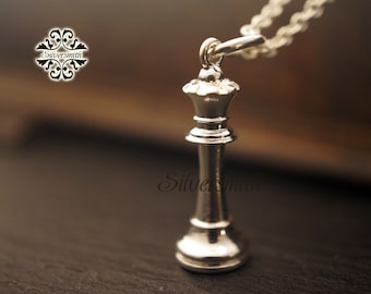 NEW! The 925 Sterling Silver Queen Chess Pendant