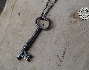 NEW! 925 Sterling Silver The Antique Key Pendant