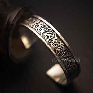 NEW! 925 Sterling Silver Wave Bangle