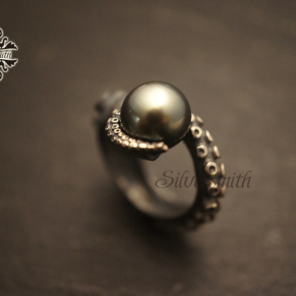 NEW! The Pearl and 925 Silver Octopus Tentacle Ring