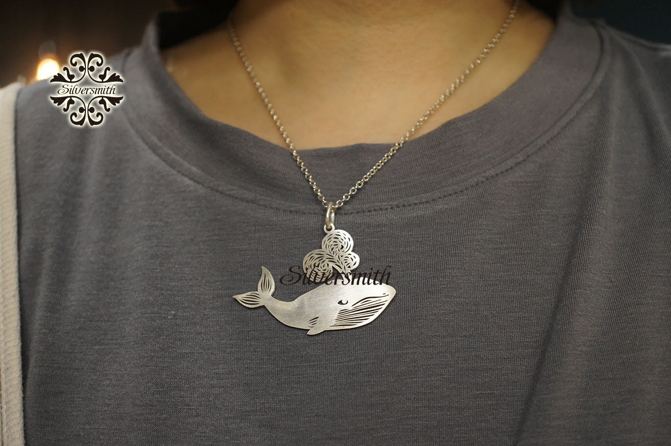 スーパーセール40%オフ*925シルバーのクジラペンダント - Etsy 日本