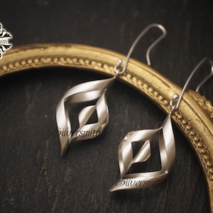 The Traditional Papercut Earrings