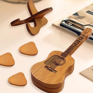 Custom Guitar Pick Decoration Case | Custom Engraved Pick Case | Guitar Pick Holder Custom Gifts | Guitar Pick Box