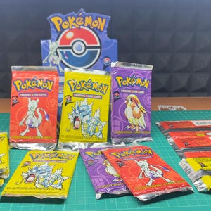 Proxy Sealed Pokémon Base Set 2 Booster Pack – Vintage 1998 – Mewtwo,pidgeotto,gyarados Artwork Collectible