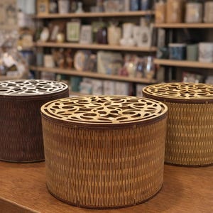Living Hinge Wood Potpourri Box • Round Aromatic Holder with Open or Closed Lid • Handmade Decorative Gift