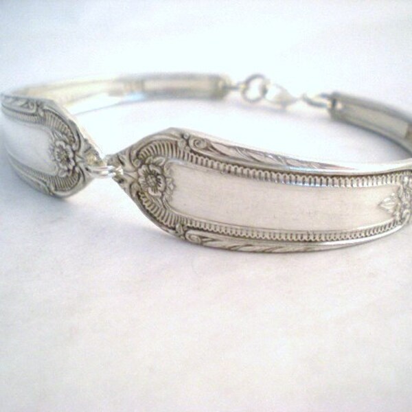 Bracciale, incisione gratuita, cucchiaio gioielli, Argenteria gioielleria, Argenteria bracciale, damigella d'onore, matrimonio COTILLION 1937 Vintage del cucchiaio