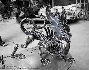 Recycled Metal Crouching Queen Monster (Medium item) --- Steampunk Cyberpunk Dieselpunk Biomechanic Xenomorph