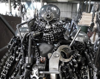 Recycled Metal Gutsy Commando Robot (Medium item)