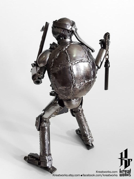 Recycled Metal mini Flora Colossus small item