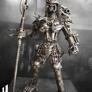 Metal Standing Hunter : Pike Medium item image 4