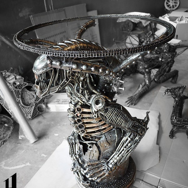 100cm Metal Monster Table ( include a glass tabletop )