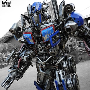 Dieselpunk Recycled Metal Brave Giant Robot (made-to-order)