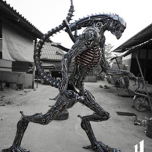 Biomechanical Recycled Metal Monster made-to-order / sustainable image 3