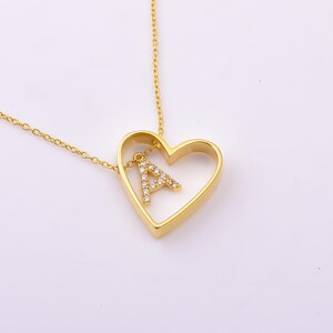 Collar de corazón personalizado con inicial de plata de ley 925, joyería de amor, collar con letras únicas, joyería personalizada delicada, collar chapado en oro.