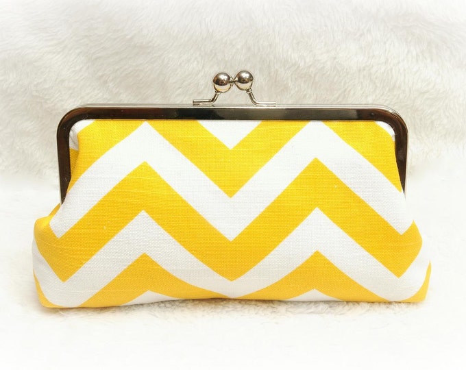 Zigzag clutch
