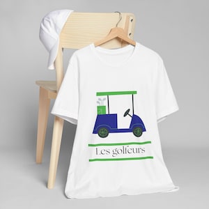 ゴルフ愛好家Tシャツ。ゴルフ愛好家へのプレゼントに最適。カジュアルウェア、楽しいゴルフアパレル、スポーツ、誕生日プレゼント。ゴルフカートTシャツ、クールなゴルフシャツ。