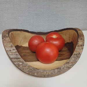 Handmade Walnut Wood Bowl with Live Edge Bark - Rustic Kitchen Decor (23cm/9&quot;)